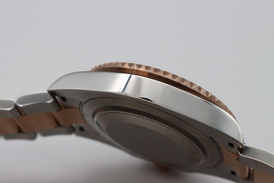 Rolex GMT Master II 126711 CHNR Image 2